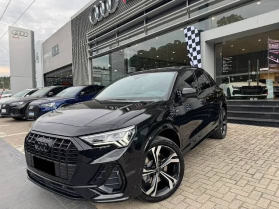 AUDI Q3 2.0 40 TFSI GASOLINA PRESTIGE QUATTRO TIPTRONIC AUDI Q3 2.0 40 TFSI GASOLINA PRESTIGE QUATTRO TIPTRONIC